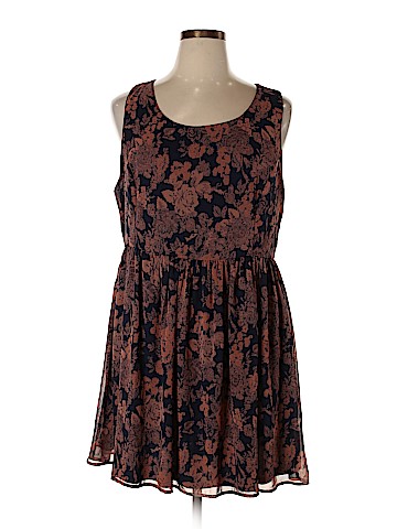 Forever 21 Plus Casual Dress (view 1)