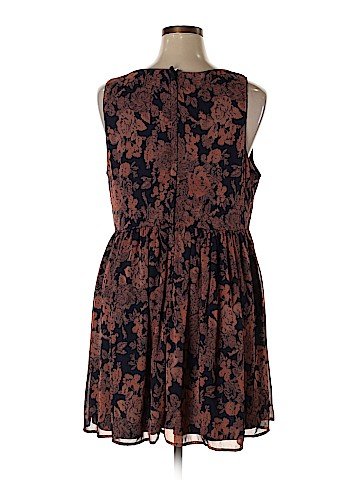 Forever 21 Plus Casual Dress (view 2)