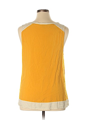 ModCloth Sleeveless Blouse (view 2)