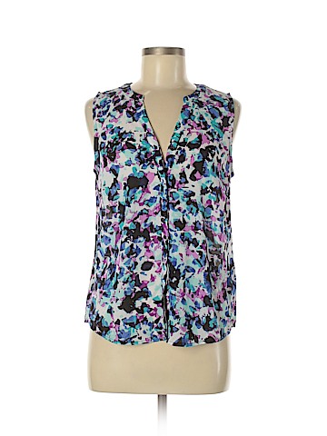Apt. 9 Sleeveless Button-Down Shirt (view 1)