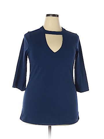Torrid 3/4 Sleeve Top (view 1)