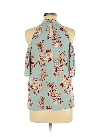 Pink Rose Sleeveless Blouse (view 2)