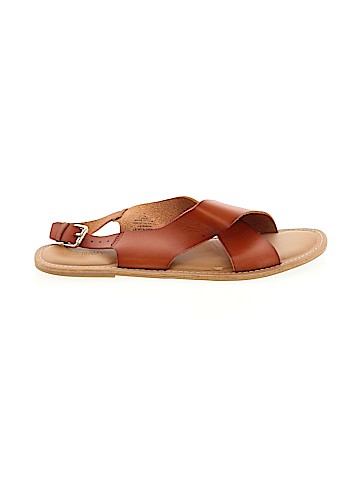 Old Navy Sandals (view 1)