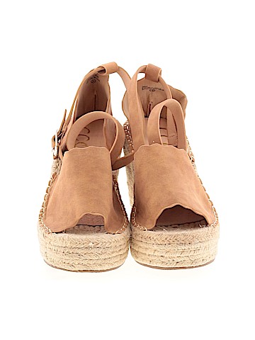 CCOCCI Wedges (view 2)