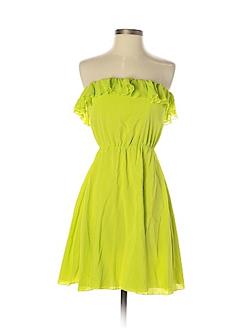 Alice + Olivia Casual Dress (view 1)