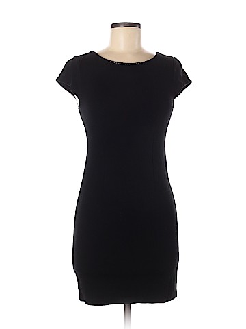 Alice + Olivia Casual Dress (view 1)