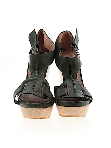 Pura Lopez Wedges (view 2)