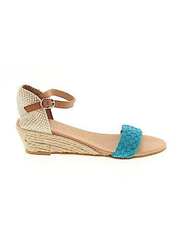 Cordani Wedges (view 1)