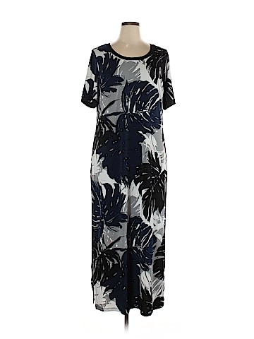 G.I.L.I. Got It Love It Casual Dress (view 1)