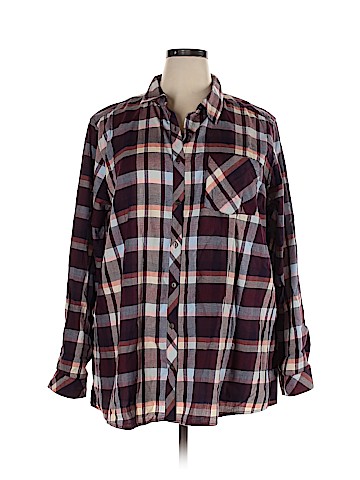 Sonoma Goods for Life 3/4 Sleeve Button-Down Shirt (view 1)