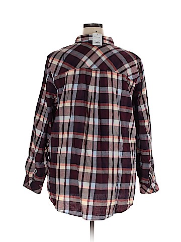 Sonoma Goods for Life 3/4 Sleeve Button-Down Shirt (view 2)