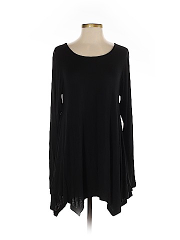 Larace Long Sleeve T-Shirt (view 1)