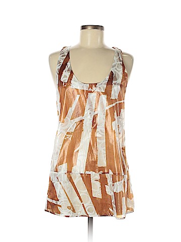 Poleci Sleeveless Blouse (view 1)