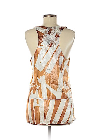 Poleci Sleeveless Blouse (view 2)