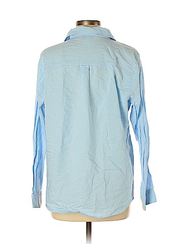 Old Navy Long Sleeve Button-Down Shirt (view 2)