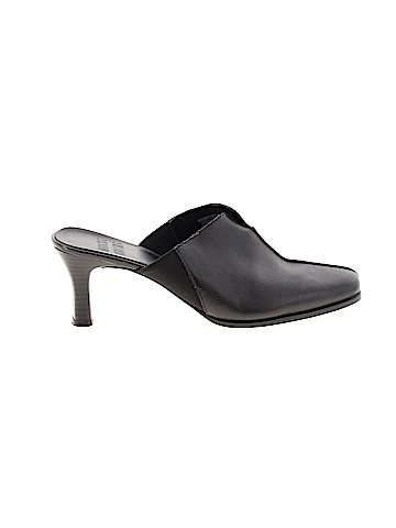 Mootsies Tootsies Mule/Clog (view 1)