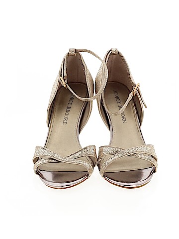 Audrey Brooke Heels (view 2)