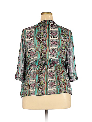 Lane Bryant Short Sleeve Blouse (view 2)