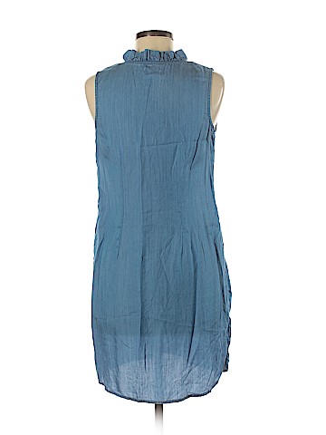 Crown & Ivy Casual Dress (view 2)