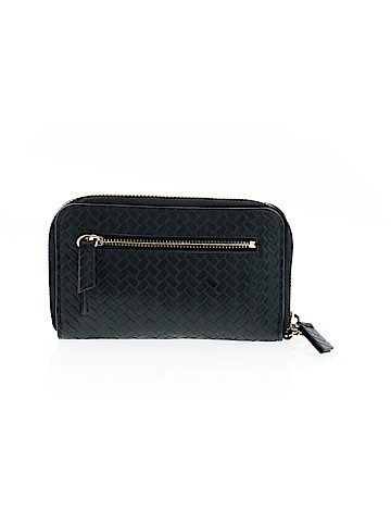 Unbranded Wristlet (view 2)
