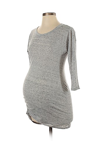 Jessica Simpson Maternity 3/4 Sleeve T-Shirt (view 1)