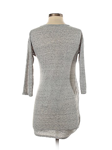 Jessica Simpson Maternity 3/4 Sleeve T-Shirt (view 2)