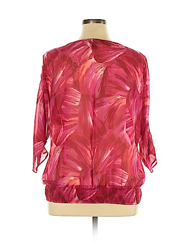 White House Black Market 3/4 Sleeve Blouse (view 2)