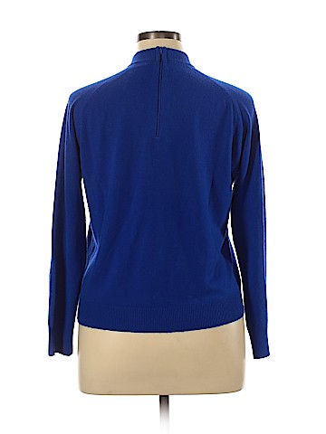 Designers Originals Pullover Sweater (view 2)