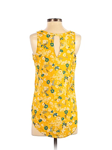 Old Navy Sleeveless Blouse (view 2)