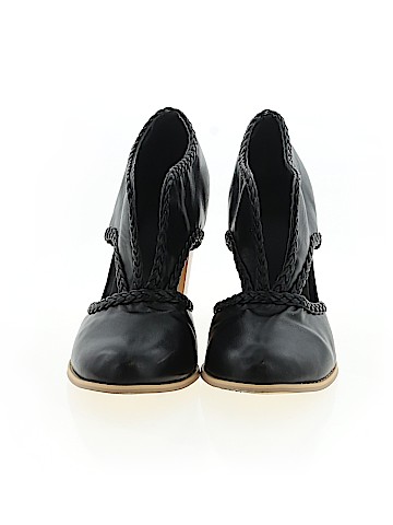 Unbranded Heels (view 2)