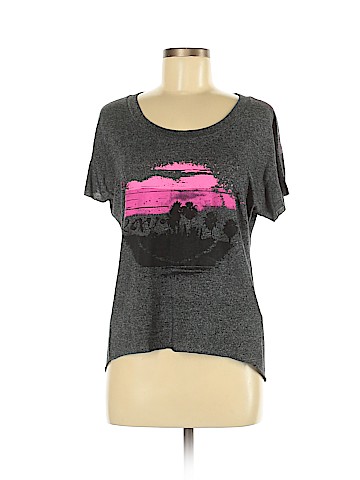 Roxy Short Sleeve Top (view 1)