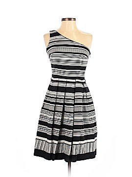 White House Black Market Size 0