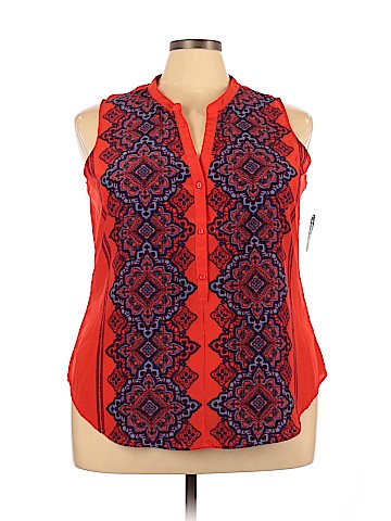 Old Navy Sleeveless Blouse (view 1)