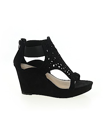 Maurices Wedges (view 1)