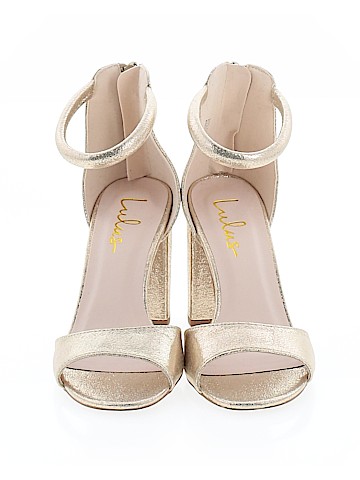 Lulu's Heels (view 2)