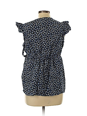 Old Navy - Maternity Short Sleeve Blouse (view 2)