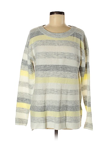 Gap Pullover Sweater (view 1)