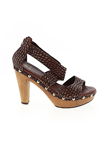 Isola Heels (view 1)