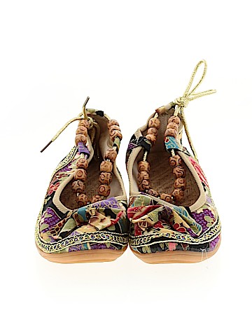 Unbranded Flats (view 2)