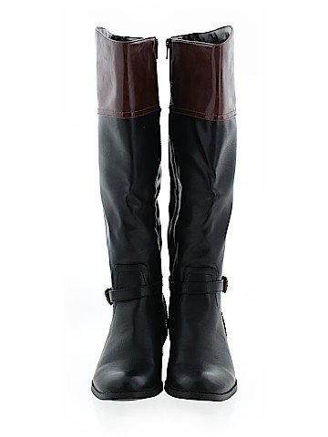 Toetos Boots (view 2)