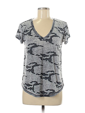 American Eagle Outfitters Short Sleeve T-Shirt (view 1)