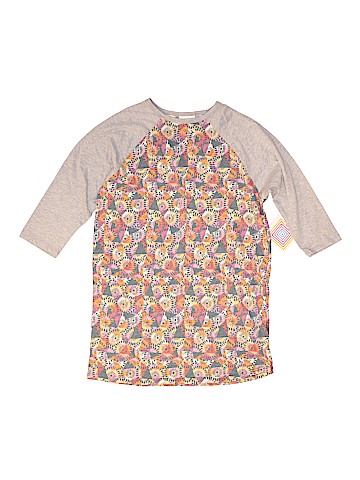 Lularoe 3/4 Sleeve T-Shirt (view 1)