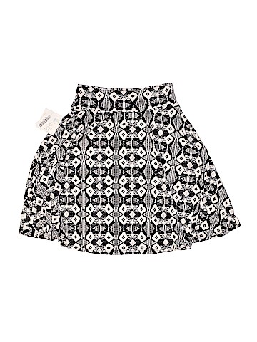 Lularoe Skirt (view 1)