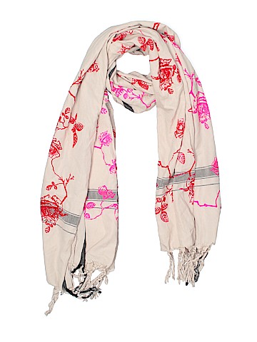 Leigh & Luca Scarf (view 1)