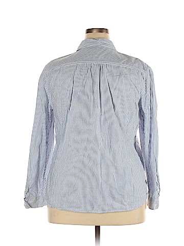 Old Navy Long Sleeve Button-Down Shirt (view 2)