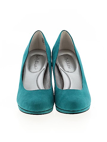 Kelly & Katie Heels (view 2)