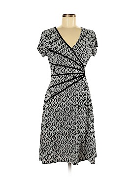 Connected Apparel Size 8 Petite