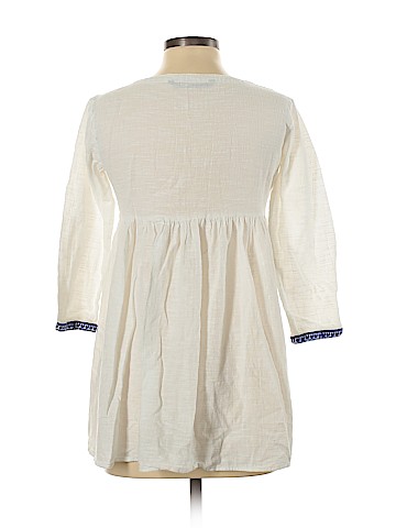 Zara 3/4 Sleeve Blouse (view 2)