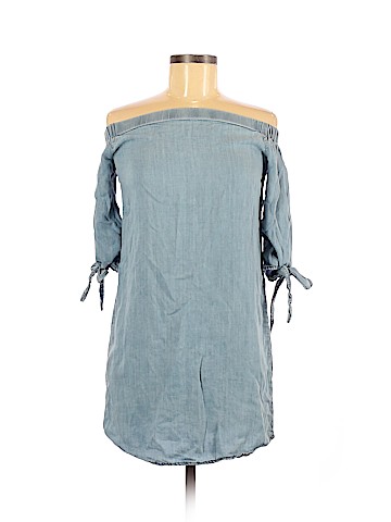 Mossimo Casual Dress (view 1)