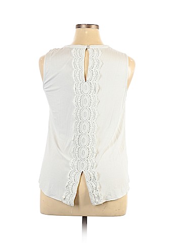 Daniel Rainn Sleeveless Top (view 2)